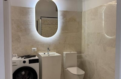 Аренда светлой 2-комнатной квартиры 60 м² в районе Faleza Nord, Констанца, Румыния